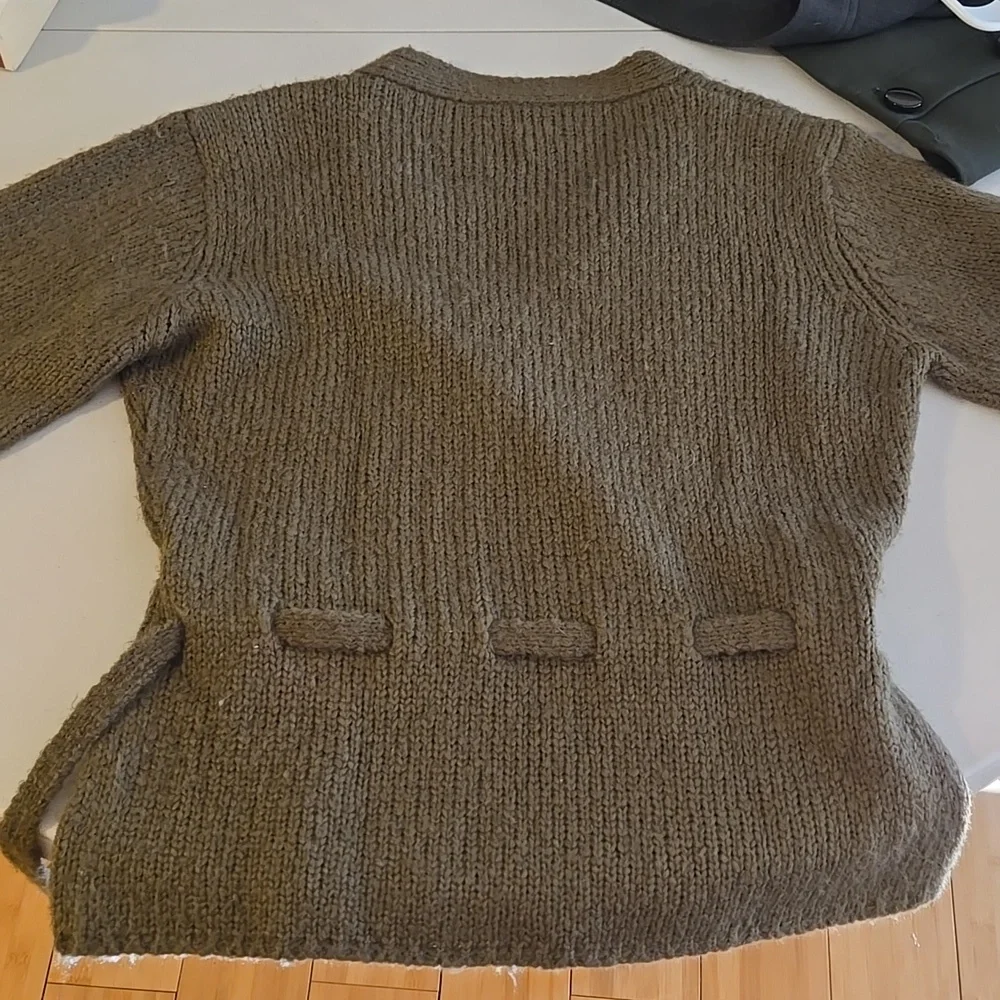 Yoga wrap sweater. - Picture 7 of 7